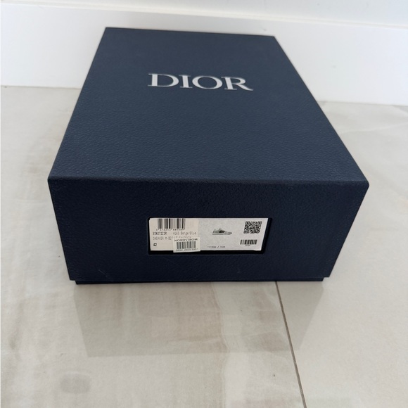 Dior Large Navy Blue And Silver Gift Box Shoebox with Window - Picture 10 of 13